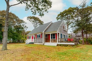 Exterior - Charming cottage with deck, yard, & AC - walk to beach, Main Street, & ferry (Falmouth)