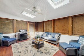 TV, DVD player, books - Oak Bluffs Home with Renovated Screened-in Porch - Short Drive to Beach (Oak Bluffs)