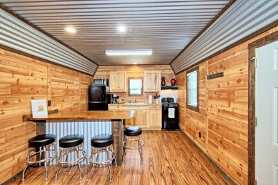 K&M Lake Rentals Cabin #2