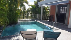 Alberca al aire libre 