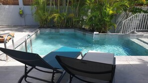 Imagen sin descripción, 5 de 16, botón