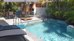 Piscine extérieure