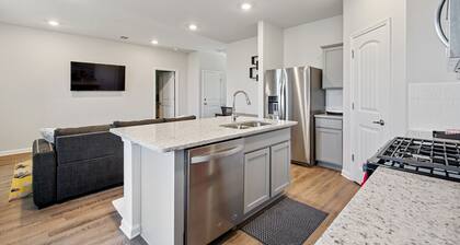 Charming Retreat 30 Minutes from Vibrant New Orleans - Ideal Short-Term Rental!