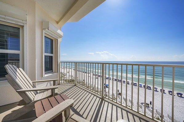 Crystal Dreams - Gulf Front Luxury Destin Vacation Rental Condo with Beach Views and Community Pool in Crystal Beach, Florida - Bliss Beach Rentals