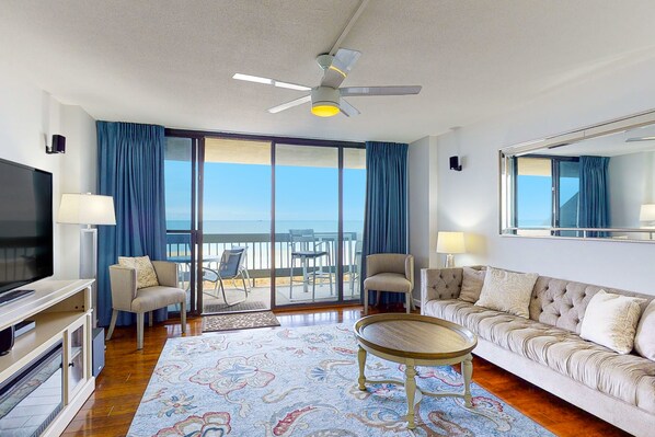 Télévision, cheminée, lecteur de DVD