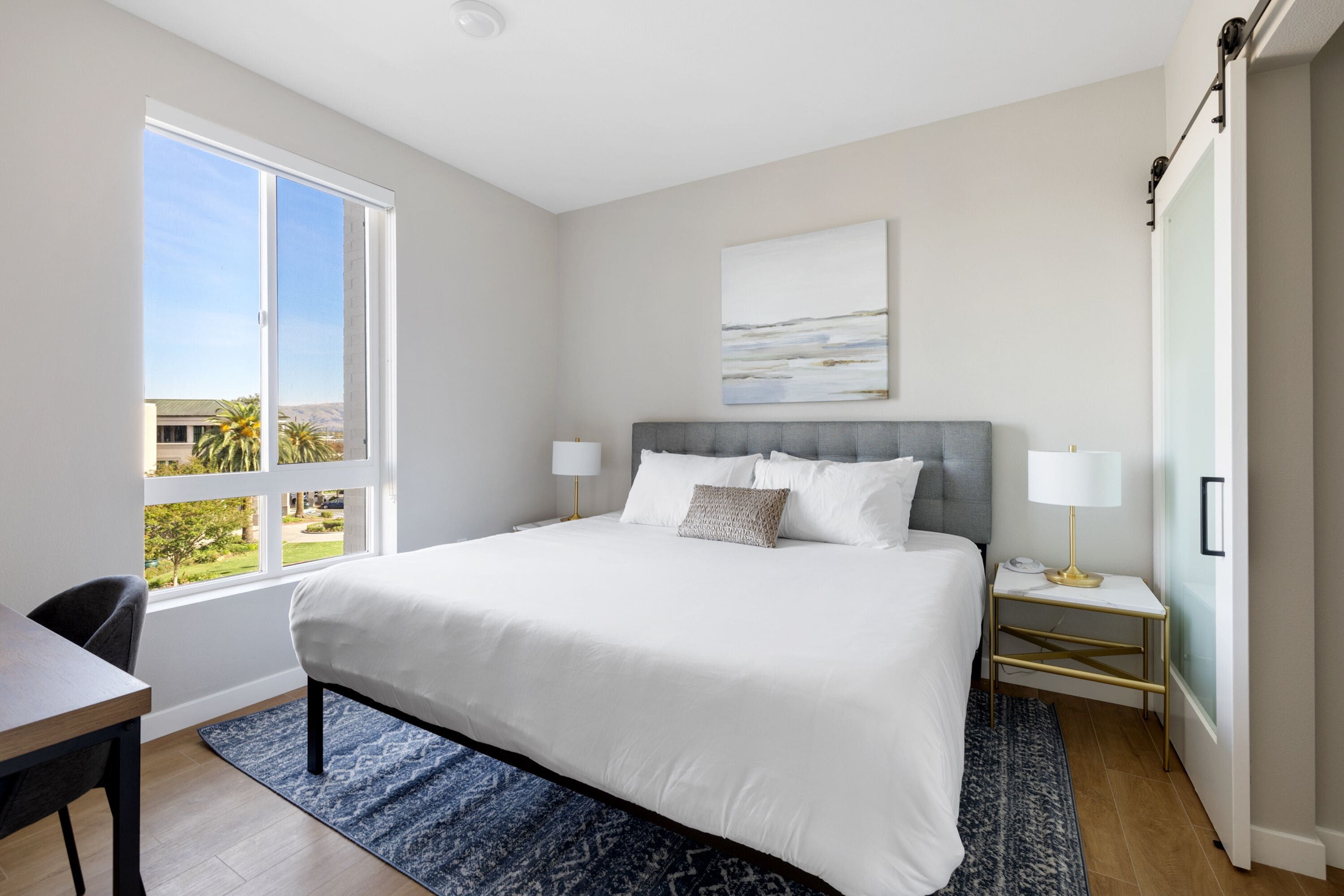 Leilighet – classic, 1 soverom (Self Check-in with Virtual Front Desk) | 1 soverom, sengetøy av topp kvalitet, memory foam-senger og skrivebord