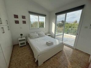 5 habitaciones y caja de seguridad en la habitación