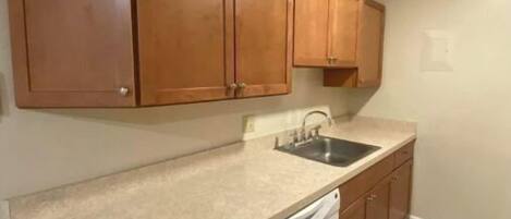 Frigorífic, microones, forn i placa de cuina