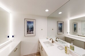 Free toiletries, hair dryer, towels