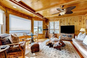 TV, DVD player, books - Waterfront house on Bucks Creek Marsh with deck, dock, & kayaks (Chatham)