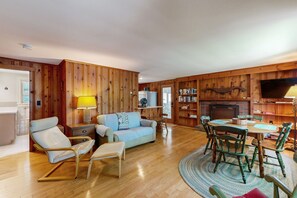 TV, DVD player, books