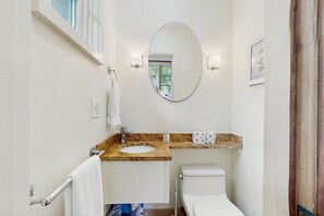 Free toiletries, towels