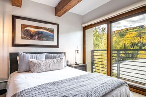 2 bedrooms, iron/ironing board, free WiFi, bed sheets - Luxury, Remodeled Retreat w/ Ski Slope Views Throughout! Walk to Gondola & Shops (Vail)