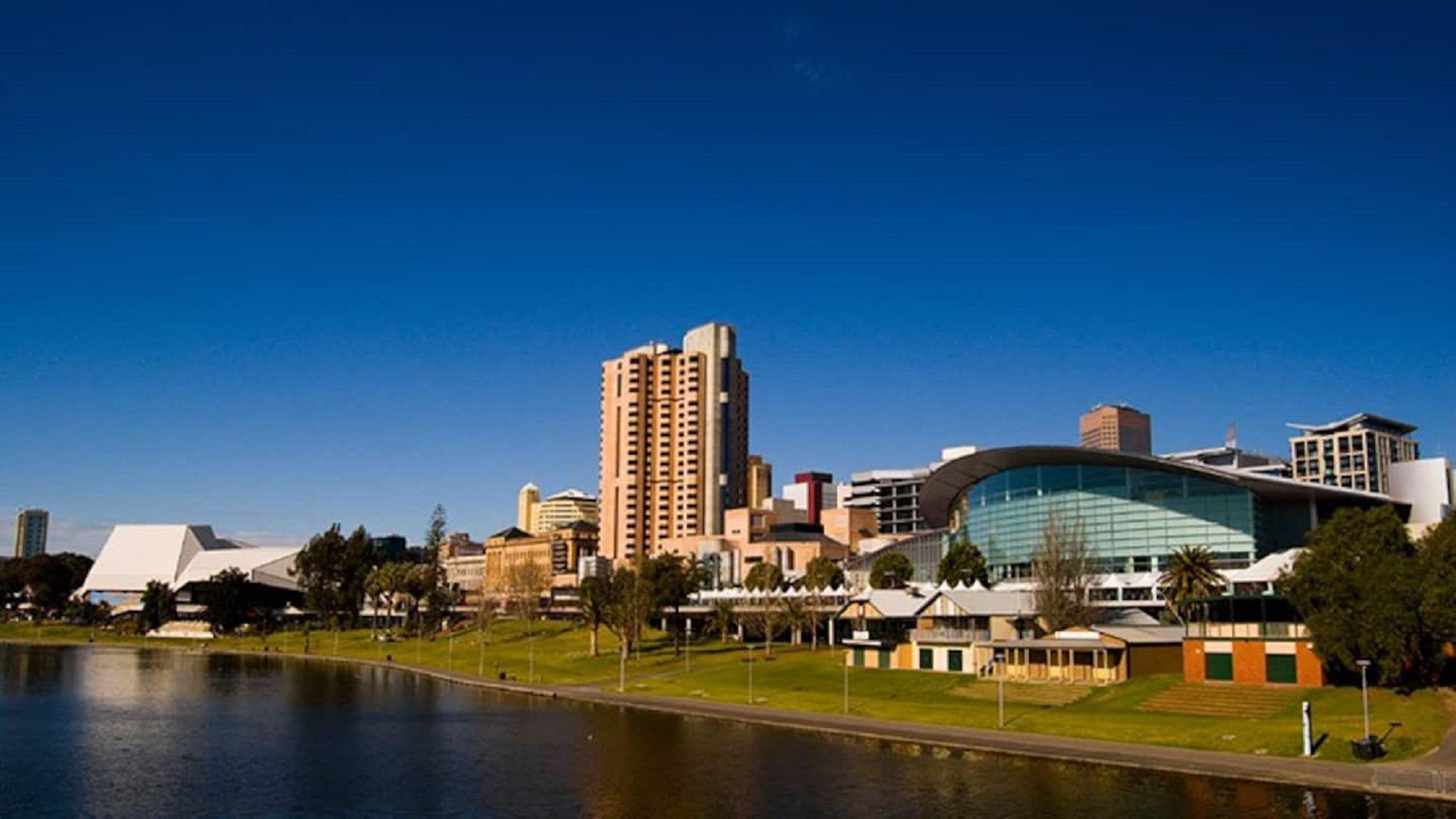 WALKING DISTANCE TO EVERYTHING | LONG TERM RENTERS ARE WELCOME | GROUND FLOOR