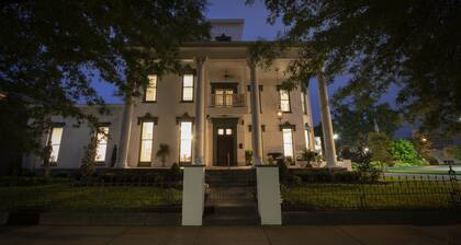 Belle Louise Historic Guest House