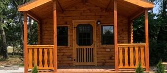 Cozy Log Cabin #7. Minutes from Seven Springs and Hidden Valley!