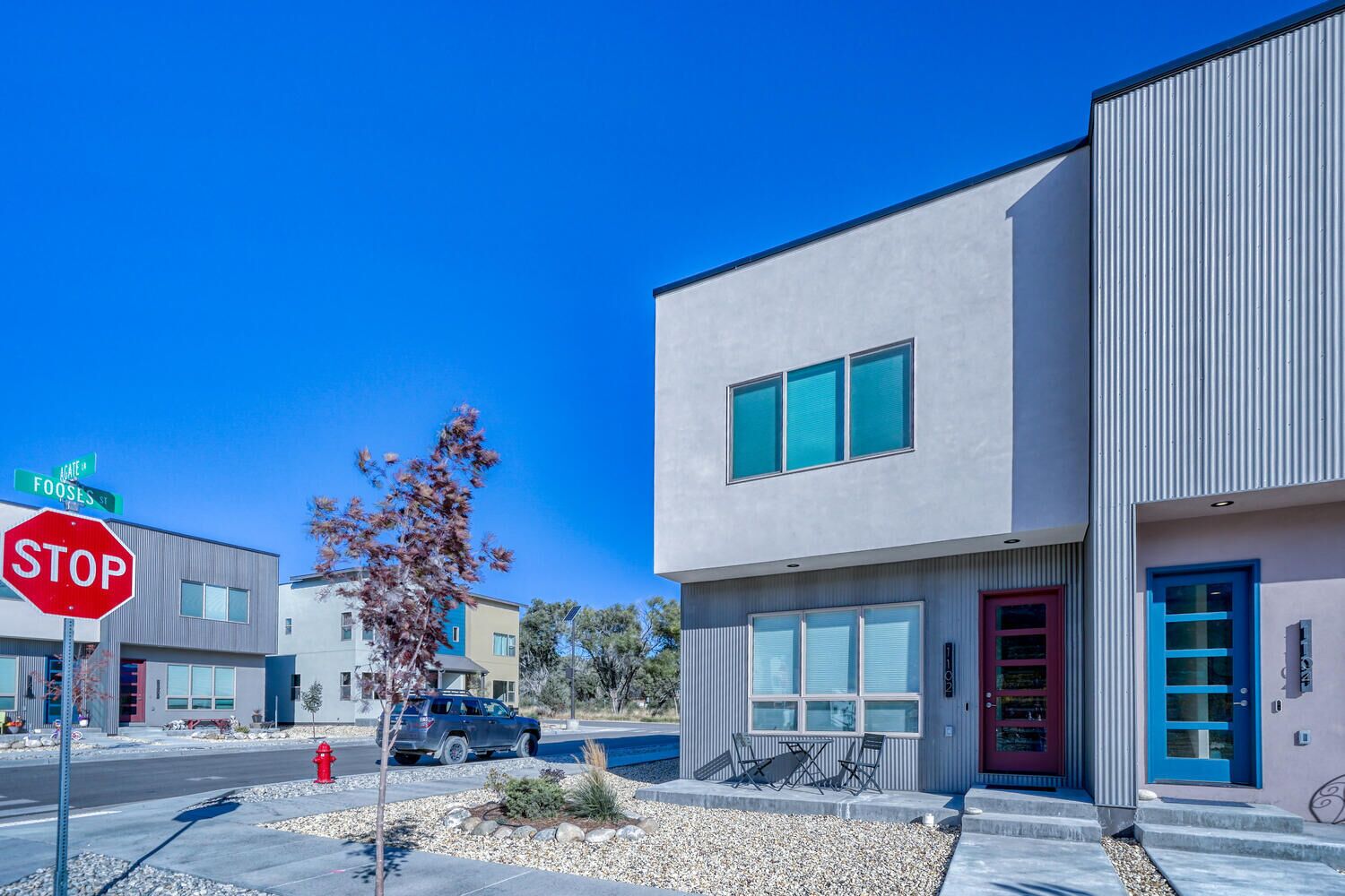 Ponchita West- New 3 Bedroom- minutes to Ski Monarch