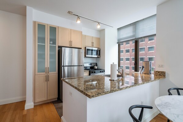 Fridge, microwave, oven, stovetop