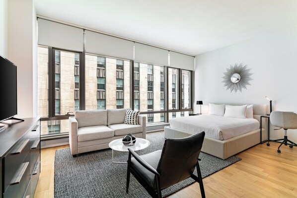 Iron/ironing board, free WiFi, bed sheets