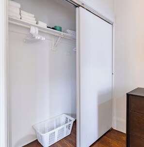 Interior - Cultural UWS Stay | On-Site Laundry (New York)