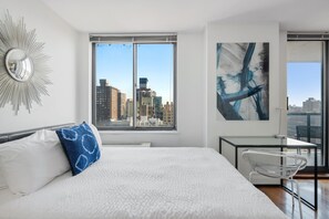 アイロン / アイロン台、WiFi (無料)