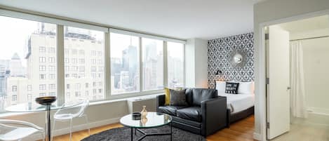 アイロン / アイロン台、WiFi (無料)