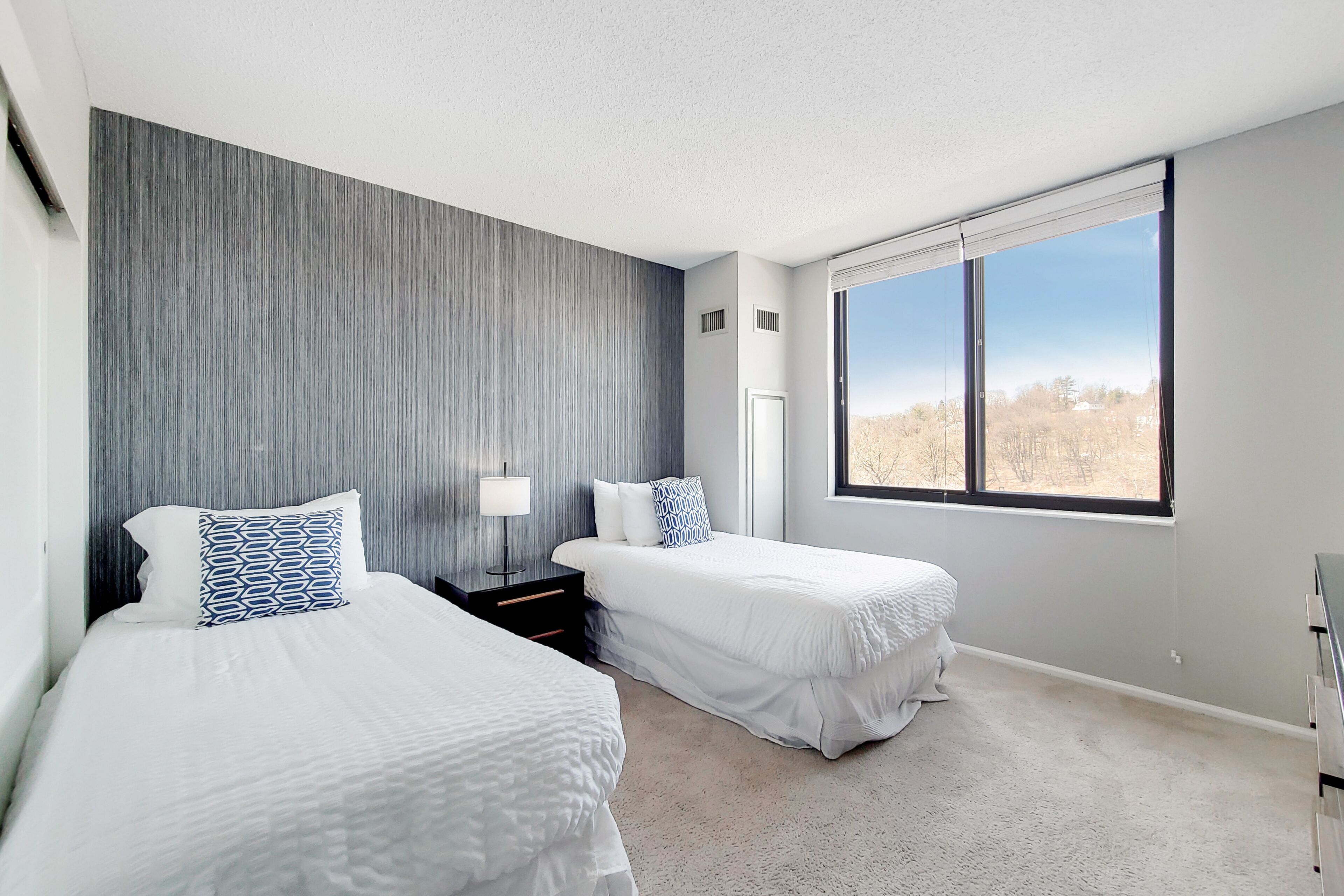 2 Schlafzimmer, Bügeleisen/Bügelbrett, kostenloses WLAN