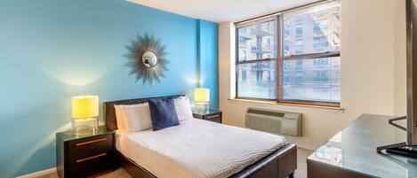 1 dormitorio, tabla de planchar con plancha, wifi gratis y ropa de cama