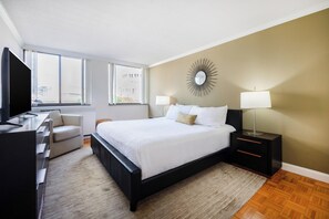 1 bedroom, iron/ironing board, free WiFi - One-Bedroom in Back Bay with Boston Skyline Views (Boston)