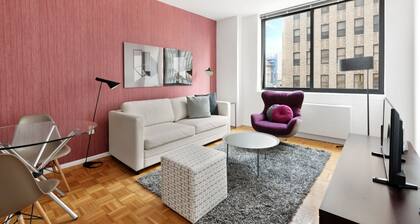 Modern One Bedroom Apartment in Brooklyn Heights