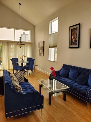 Smart TV, fireplace, stereo, computer monitors