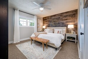 2 bedrooms, iron/ironing board, free WiFi, bed sheets