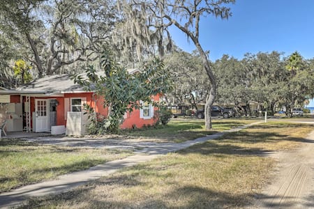 Crystal Beach Cottage