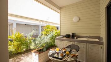 Superior Room | Terrace/patio