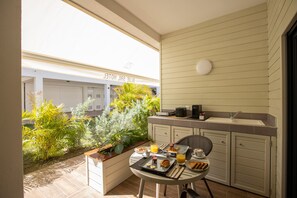 Chambre Supérieure | Terrasse/Patio