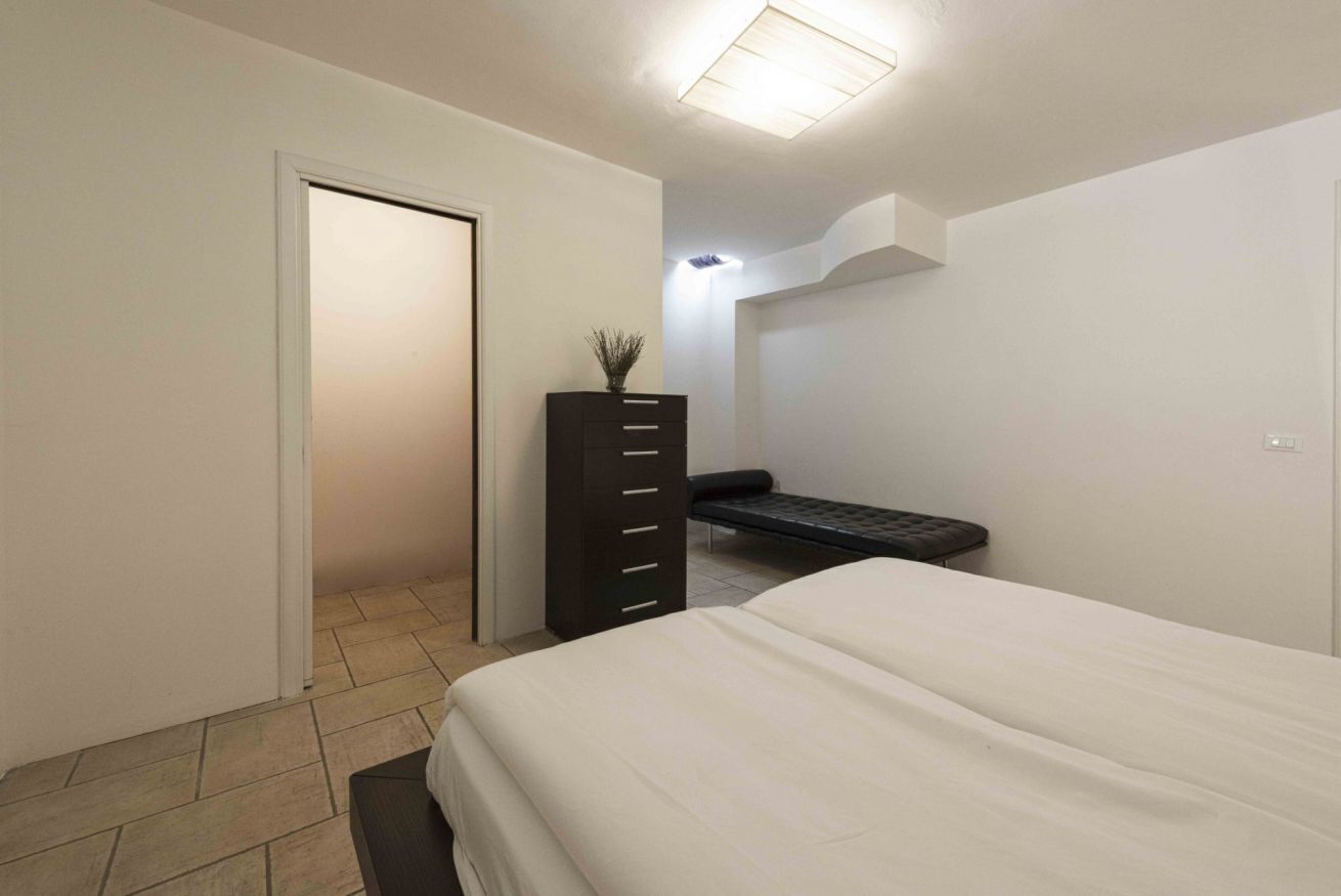 3 Schlafzimmer, Schreibtisch, Bügeleisen/Bügelbrett, WLAN