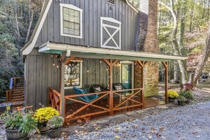 Exterior - Cozy Creek Cabin | Ellijay, GA (Ellijay)