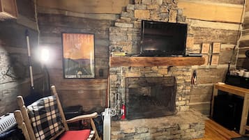 TV, fireplace, DVD player