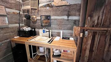 Dusche, Handtücher, Toilettenpapier