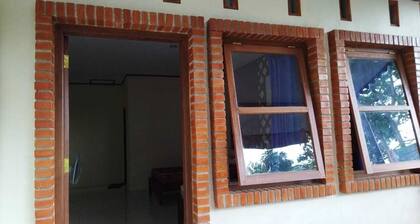 Borobudur Kampung Homestay - Marsudi