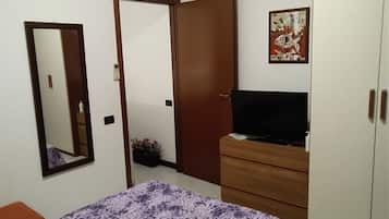 1 camera, Wi-Fi, lenzuola