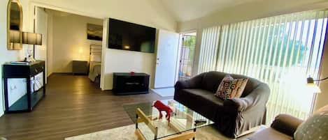 Smart TV, offices