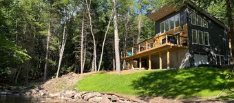 Secluded lakefront home With an EV charger