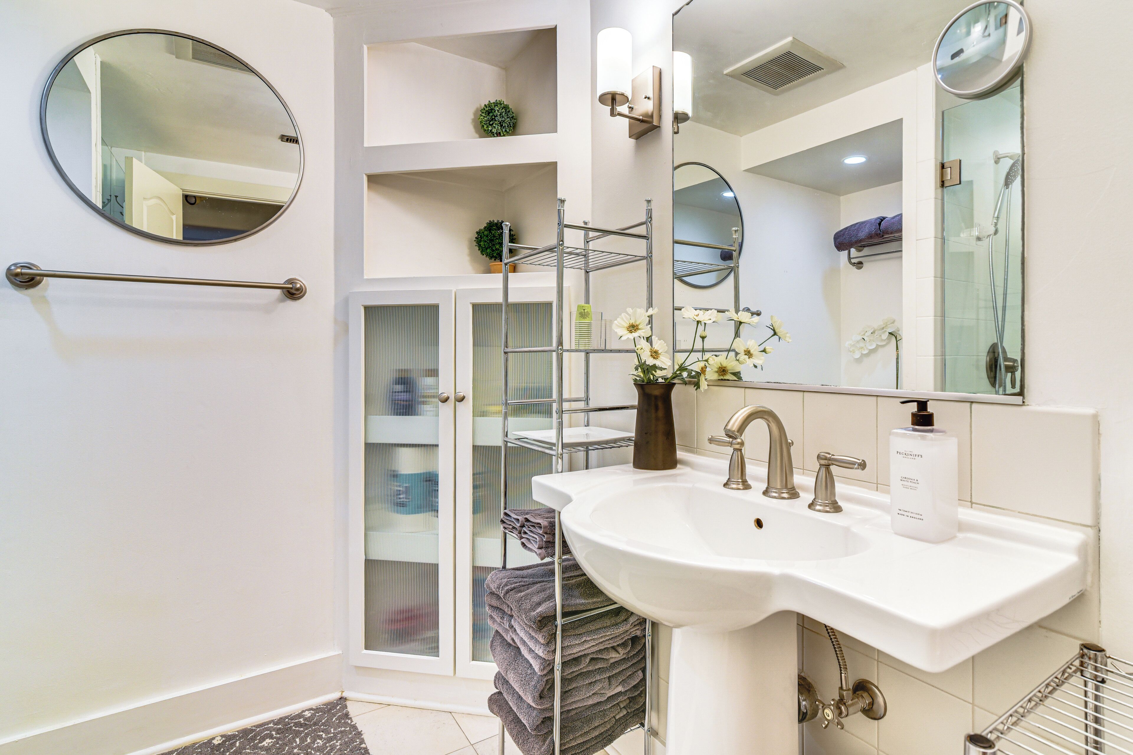 Hair dryer, towels
