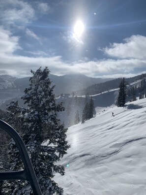 Snow and ski sports
