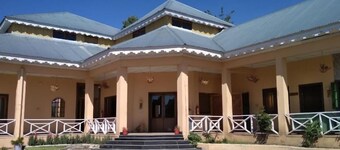 Lalazar Family Resort