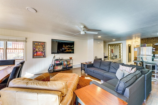 Red River Vacation Rental | 2BR | 2BA | 1,200 Sq Ft | Stairs Required for Access