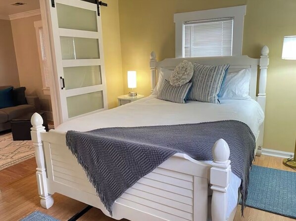 2 chambres, bureau, fer et planche à repasser, Wi-Fi gratuit