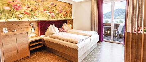 1 Schlafzimmer, Schreibtisch, WLAN, Bettwäsche