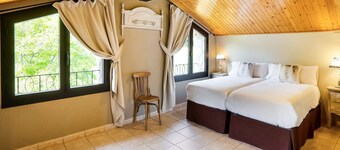 Cottage in Vallcebre near Lake Tumi